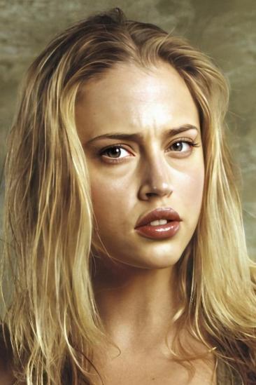Estella Warren Image