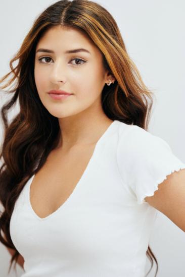 Jasmine Sky Sarin Image