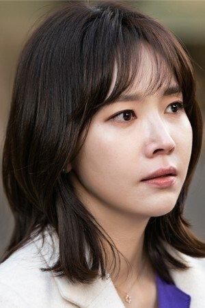 Yoon Joo-hee Image