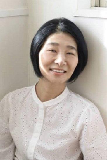 Kaori Takeshita Image