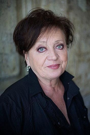 Csákányi Eszter Image