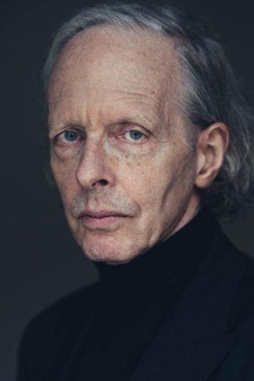 Geoffrey Carey Image