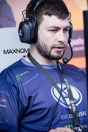 Clinton Loomis Image