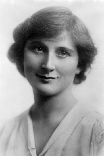 Elizabeth Valentine Image