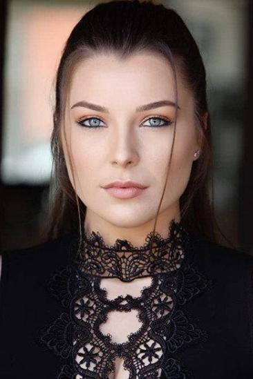 Kylie Brown Image