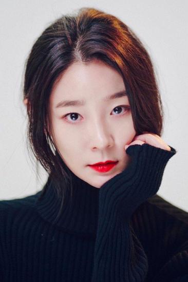 Lee Ga-kyung Image