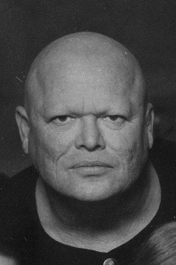 Milton Reid Image