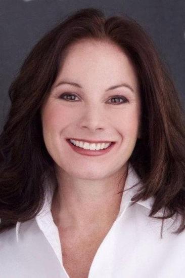 Lisa Barnes Image
