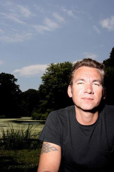 Blake Schwarzenbach Image