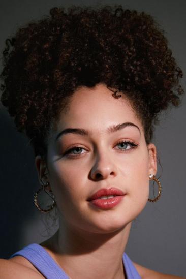 Liz Caribel Sierra Image