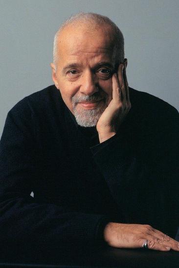 Paulo Coelho Image