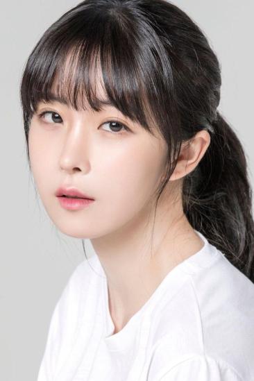 Cho Hyun-young Image