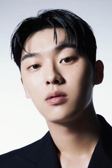 Choi Hyun-wook Image