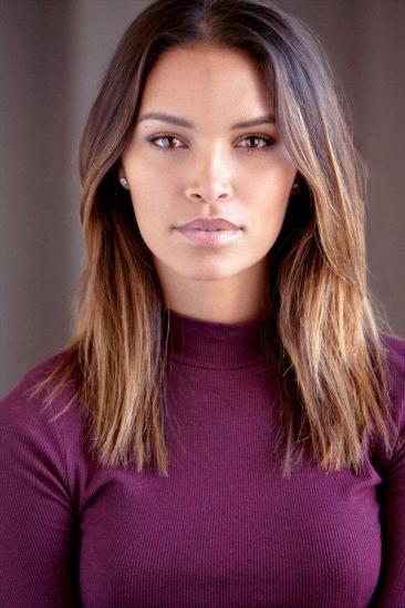 Vanessa Curry Image