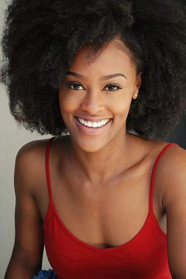 Taylor Leigh Edwards Image