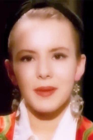 Betsy Lynn George Image