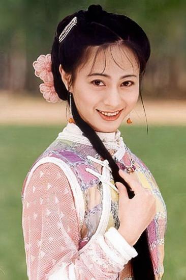 Miki Lee Image
