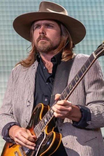 Lukas Nelson Image