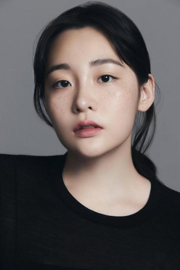 Kim Min-ha Image