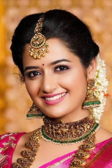 Ashika Ranganath Image