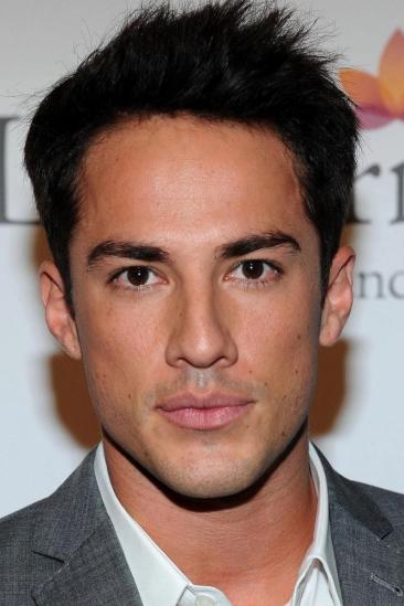 Michael Trevino Image