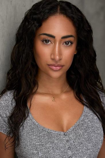 Ella Lucas Image