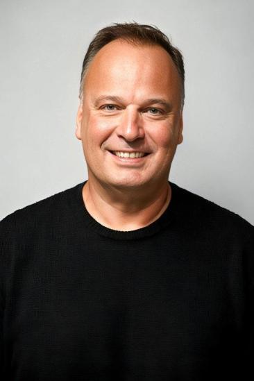 Jeffrey DeBoer Image