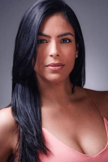 Lizbeth Santos Image