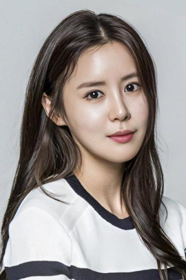 Jo Hye-in Image
