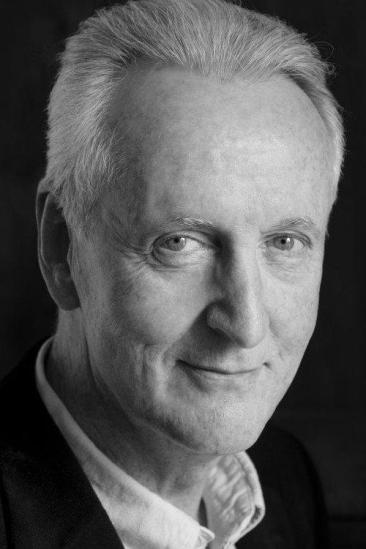 Hugh Fraser Image