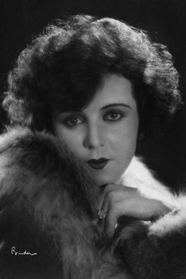 Elisabeth Pinajeff Image