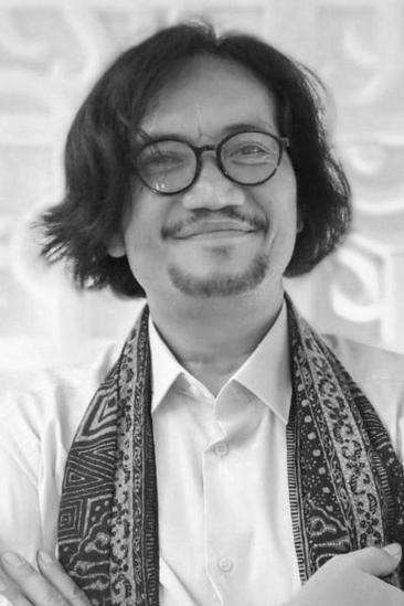 Whani Darmawan Image