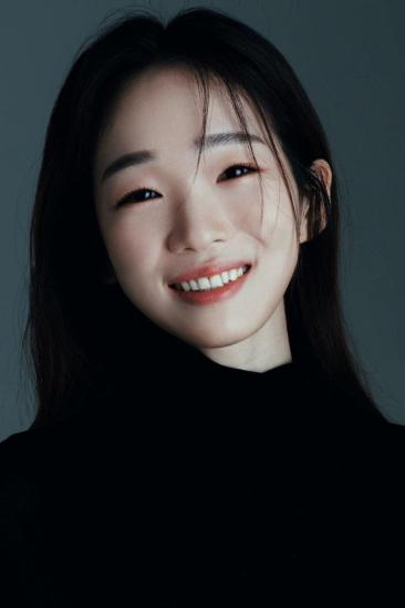 Choi Ha-ri Image
