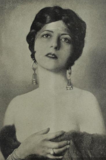 Tessy Harrison Image