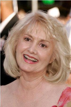 Elizabeth Sanders Image