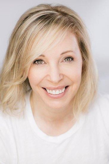 Nancy Robertson Image