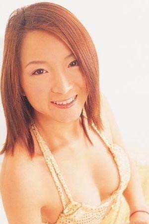 Crystal Cheung Yee-Tung Image