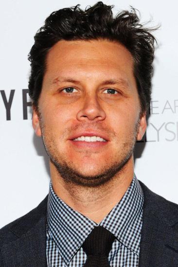 Hayes MacArthur Image