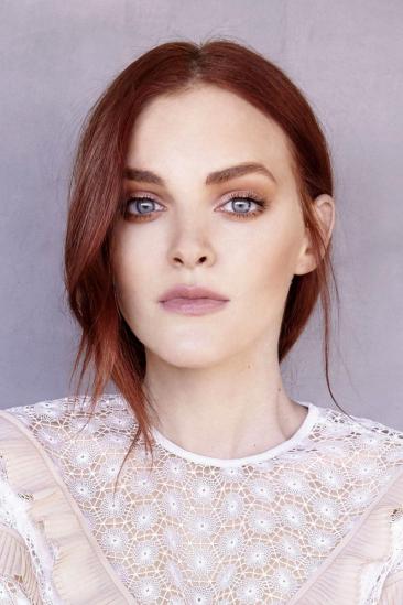 Madeline Brewer Image