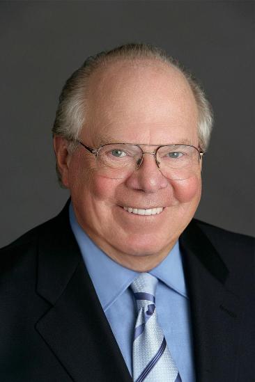 Verne Lundquist Image