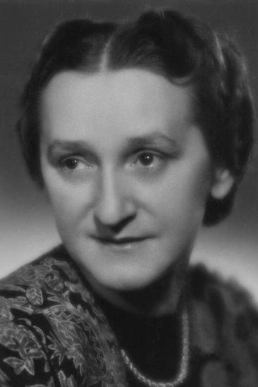 Lola Skrbková Image