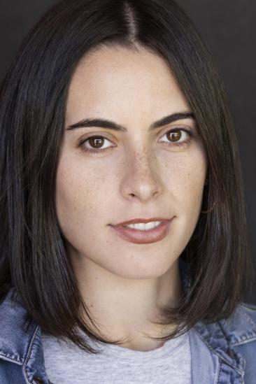 Caroline Lindy Image