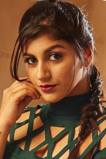 Yashika Anand Image