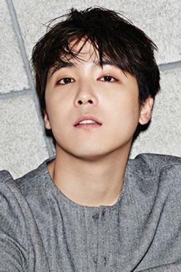 Lee Hong-gi Image
