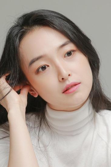 Leem Chae-young Image