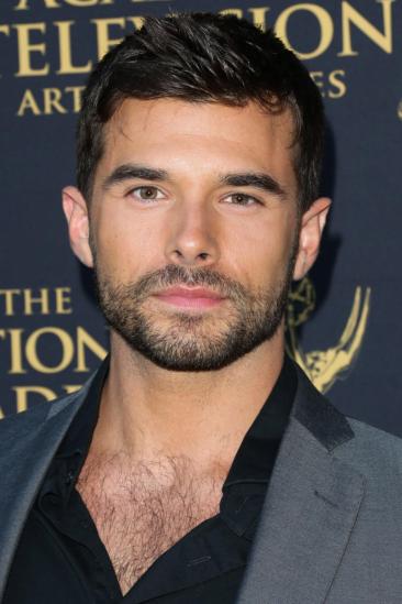 Josh Swickard Image