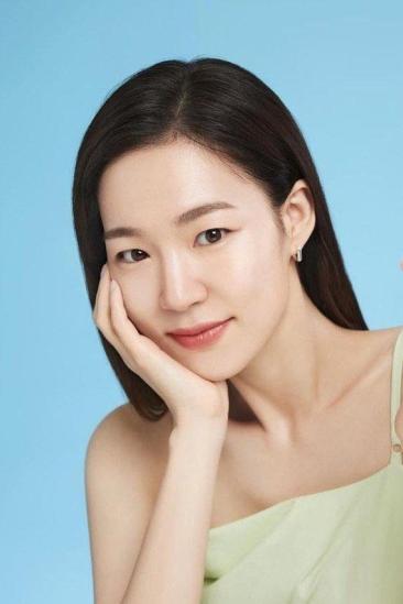 Han Yeri Image