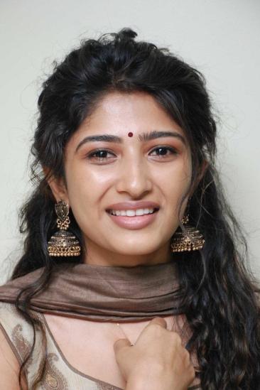 Roshini Prakash Image