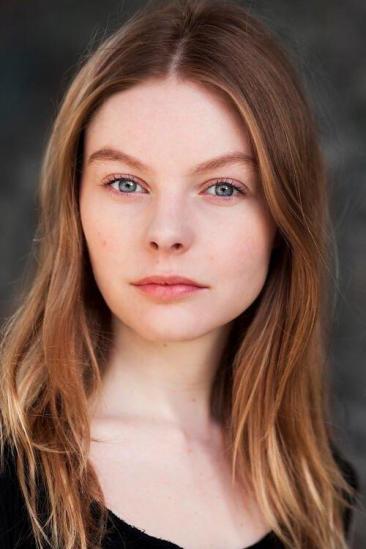 Nell Hudson Image