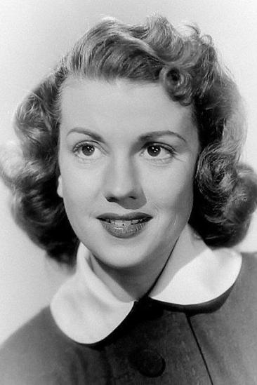 Aline Towne Image